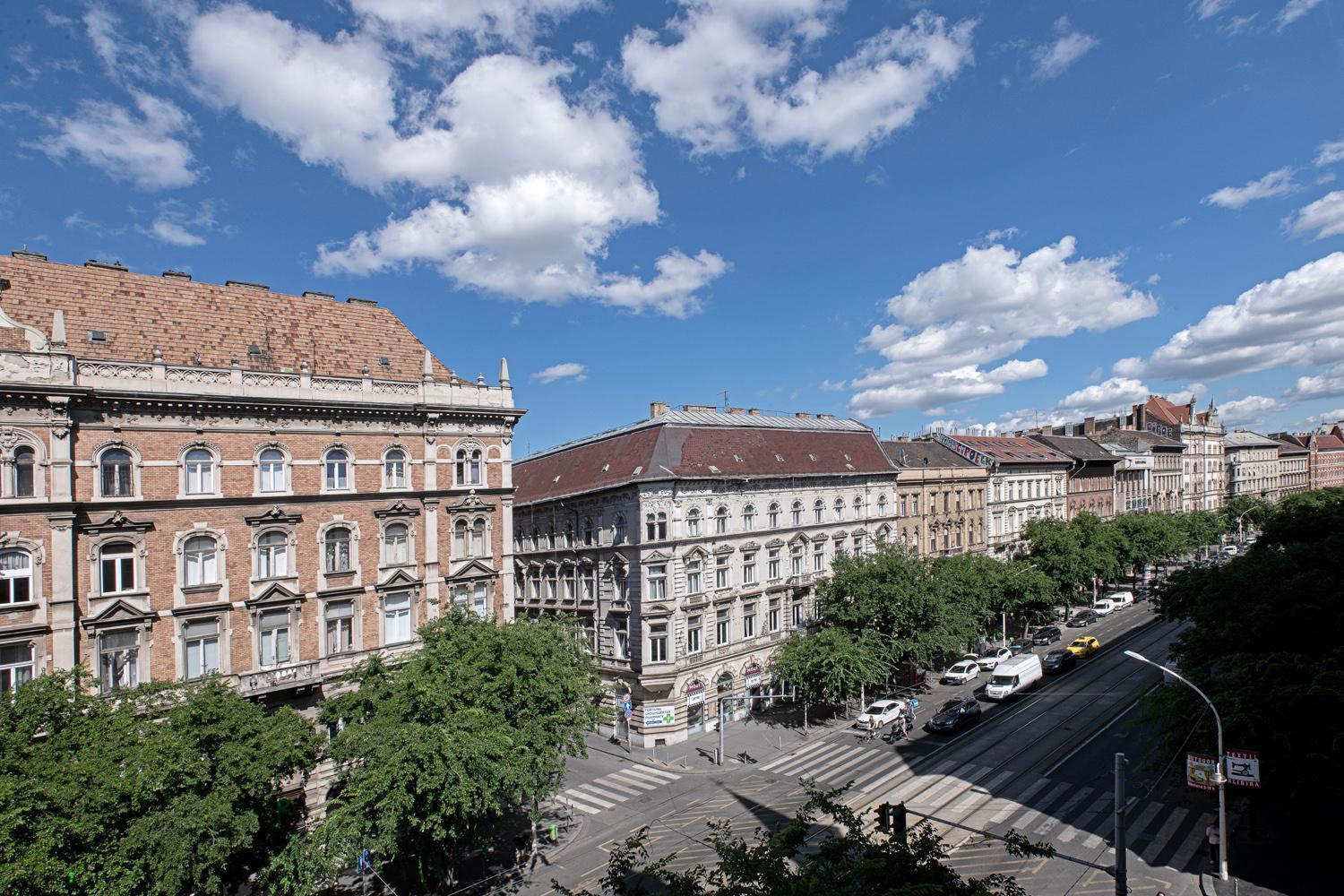 City Center Industrial Residence Budapest Bagian luar foto